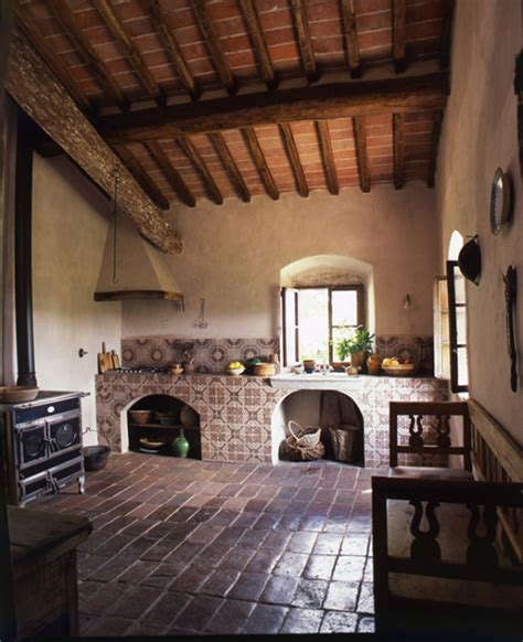 a rustic italian farmhouse | THE STYLE FILES