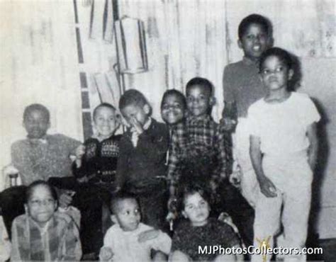 rare michael with family - Michael Jackson Photo (32507863) - Fanpop