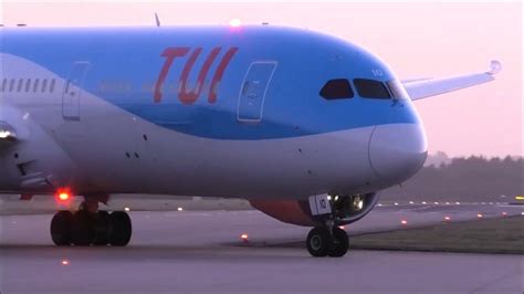 Sunrise Tui 787 landing / takeoff at Bournemouth Airport - YouTube