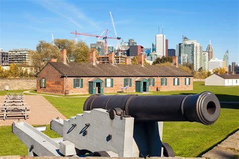 Fort York National Historic Site in Toronto - Discover the Military Past of Canada – Go Guides