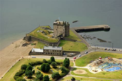 Broughty Castle Landmark in Broughty Ferry, SC, United Kingdom - landmark Reviews - Phone Number ...