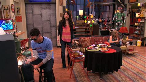 'iQ' 5x05 - iCarly Image (26235302) - Fanpop