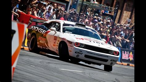 Samuel Hübinette - Dodge Challenger - Red Bull Drift Shifters 2012 - YouTube