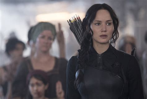 SPECIAL CONTEST: See The Hunger Games: Mockingjay – Part 1! | DorkShelf.com
