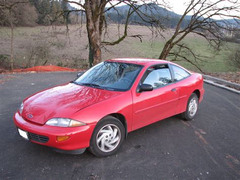 1999 Chevrolet Cavalier 4-Door Sedan LS