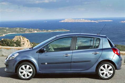 Fiche technique Renault Clio 3 1.5 dCi 85 2008