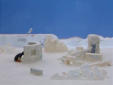 Pingu Season 1 Episode 7 Pingu and the Snowball Fight | Watch cartoons ...