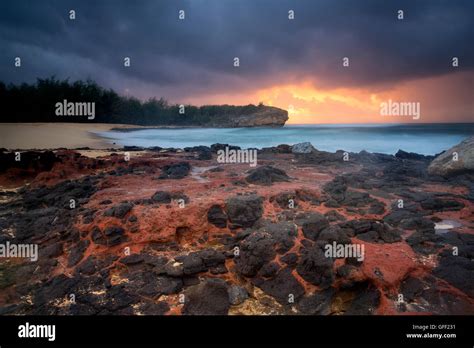 Sunrise at Shipwreck Beach, Kauai, Hawaii Stock Photo - Alamy