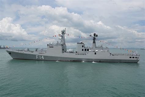 Myanmar Navy Kyan Sittha-class frigate UMS King Sin Phyu Shin (F14) : WarshipFans