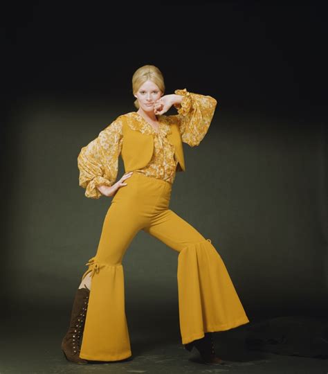 70s Fashion for Women: From Hippie Chic to Disco Diva