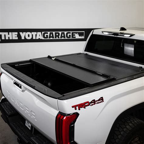 Toyota Tundra 2024 Limited Bed Cover - Briny Coletta