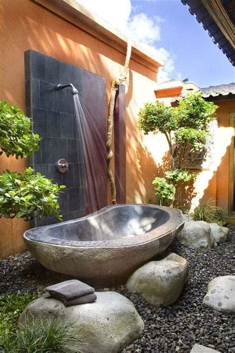 47 Awesome outdoor bathrooms leaving you feeling refreshed