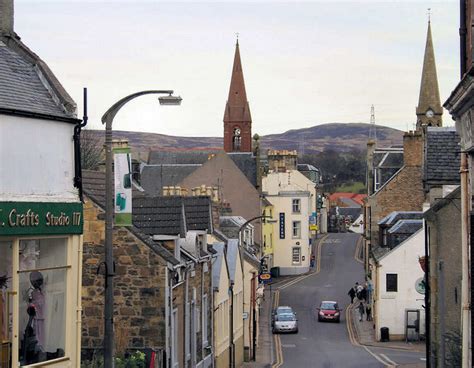 West Kilbride © John McLeish cc-by-sa/2.0 :: Geograph Britain and Ireland