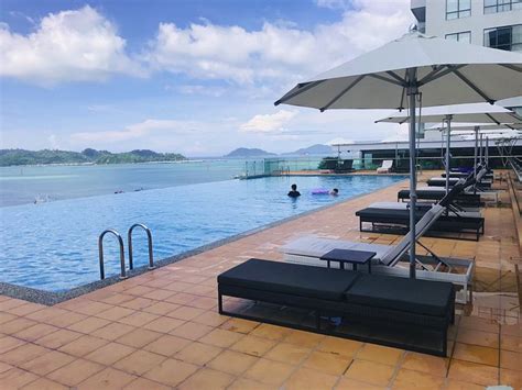 Kota Kinabalu Marriott Hotel Pool: Pictures & Reviews - Tripadvisor