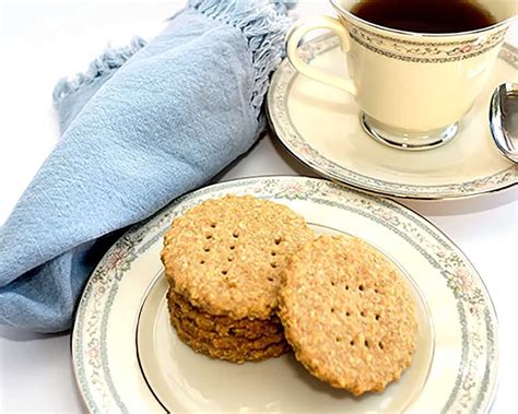 English Digestive Biscuits | Recipe | Digestive biscuits, Digestive cookie recipe, Digestive cookies