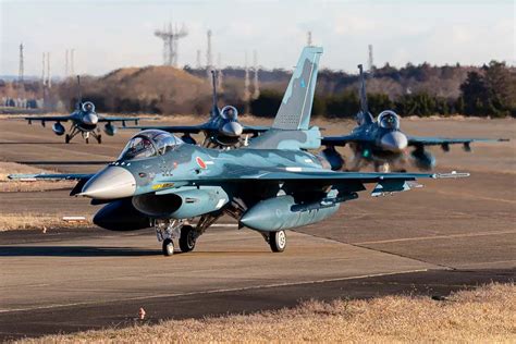 Mitsubishi F-2 "Viper Zero": Japan's Fighter Derived From The F-16 ...