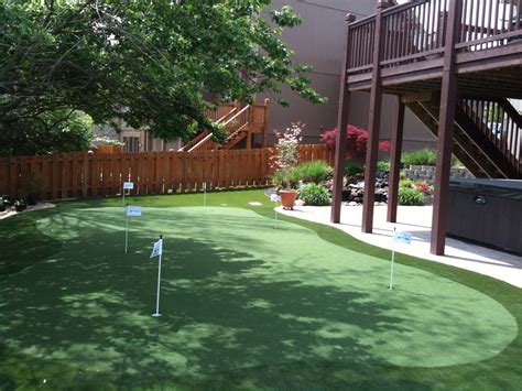 St. Louis, Missouri Artificial Putting Green Installation