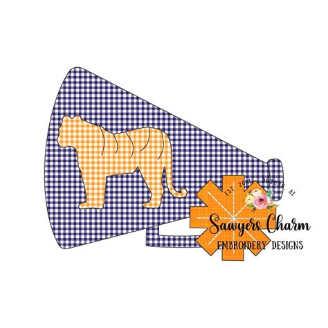 Megaphone Pom Pom Tiger Silhouette Bean Stitch Applique, Machine ...