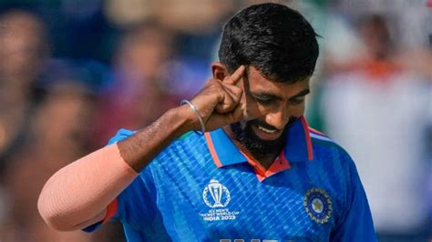 IND vs PAK: Jasprit Bumrah 'Masterclass' Against Pakistan Makes Him ...