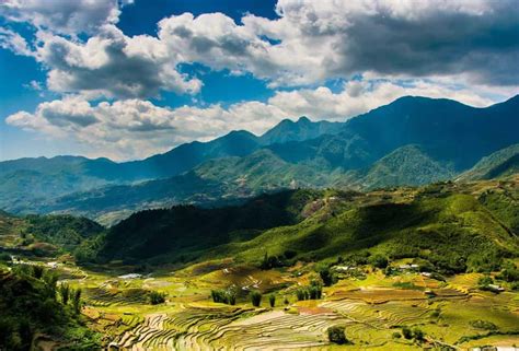 Sapa - Travel Guide to a Mountainous Town in Lao Cai, Vietnam