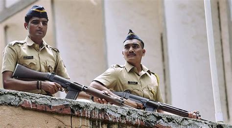 Now, Maharashtra police to buy uniform fabric, batons for personnel ...