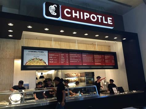 Eating Out: Fresno lands a new Chipotle, ramen restaurant | Fresno Bee Fresno Bee