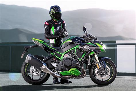 2021-kawasaki-z-h2-se-zh2-special-edition-specs-10 - BikesRepublic.com