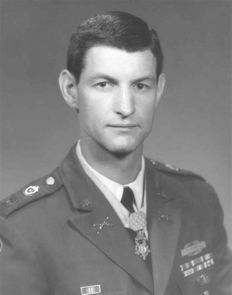 Robert Franklin Foley | Vietnam War | U.S. Army | Medal of Honor Recipient