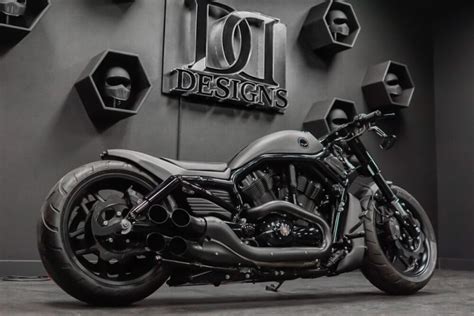 Harley-Davidson V-Rod 'Dubai' by DD Designs from United States