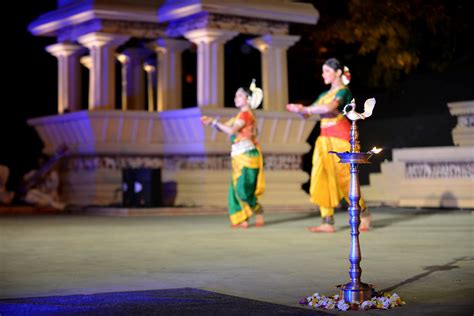 Khajuraho Dance Festival, Feb 2014 - Select Images - photonicyatra