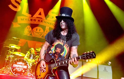 Guns N’ Roses’ Slash celebrates 15 years of sobriety: “Proud of you ...