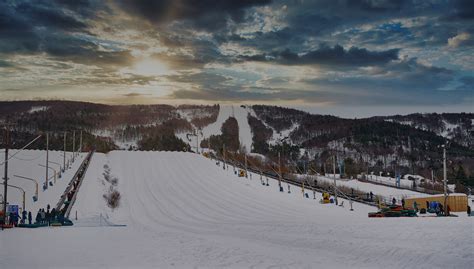 Poconos, PA skiing & snowboarding resort | Blue Mountain Resort