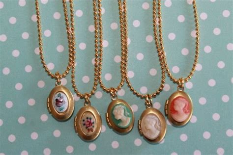 Items similar to Girls Locket Necklace, Flower Girl Locket, Cameo Locket, Children Locket ...