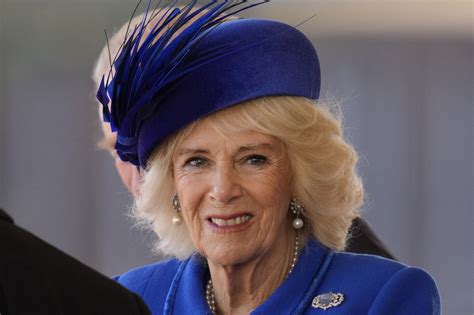 Photo : Camilla Parker Bowles, reine consort d'Angleterre - La famille royale du Royaume Uni ...