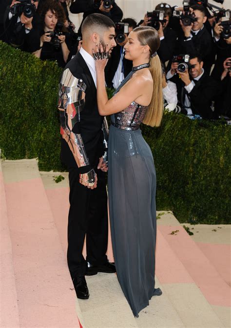 Zayn Malik and Gigi Hadid make red carpet debut at the Met Gala - Celebrity News News - Reveal