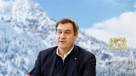 Markus Söder rejects facility-related vaccination requirements - and harms the rule of law ...