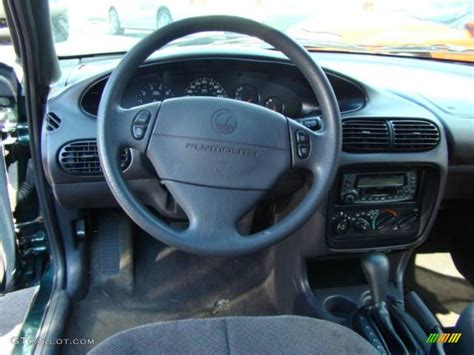 1999 Dodge Stratus Standard Stratus Model Dashboard Photos | GTCarLot.com