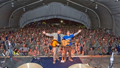 USO, Military Warriors Support Foundation honor Toby Keith’s commitment to supporting veterans ...