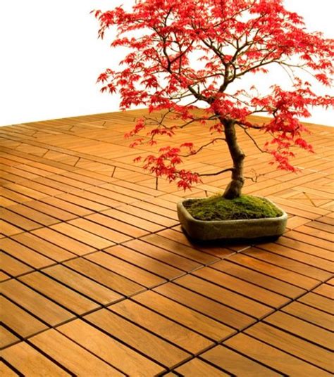 Balcony design with wooden tiles - quick tutorial and tips