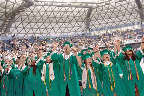 627 Ellison High seniors graduate | Education | kdhnews.com