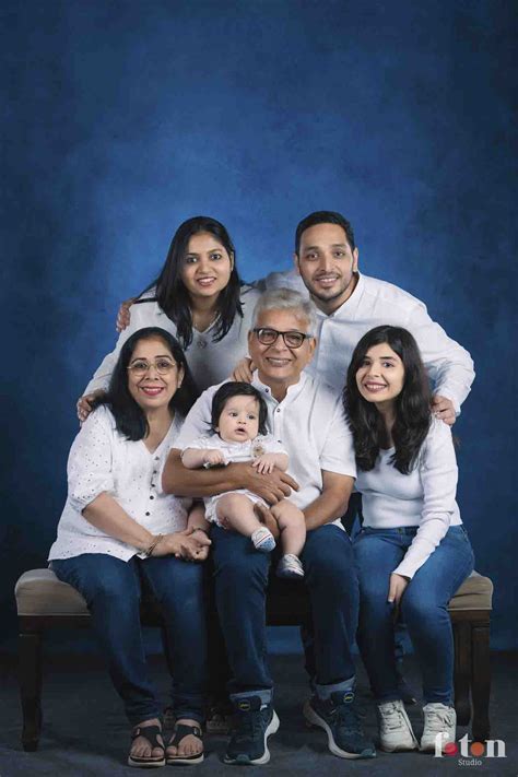 Family Portraits - Foton StudioFoton Studio