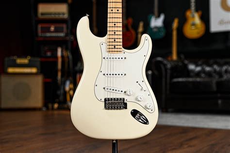 Fender American Special Stratocaster in Olympic White - Guitar Gear Giveaway