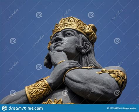 King Hayam Wuruk Statue of the King of Majapahit Editorial Image ...