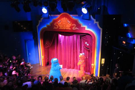 Elmo the Musical—Live at Sesame Place! - a photo on Flickriver