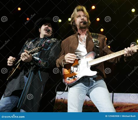 Brooks and Dunn Performs in Concert Editorial Stock Photo - Image of ...