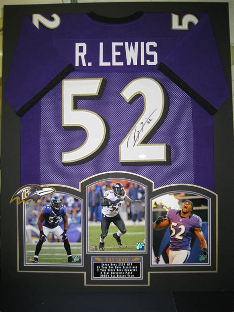 √ Ray Lewis Autograph