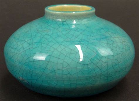 Chinese Kangxi Period (1662-1722) Turquoise Crackled Glazed Porcelain Squat Vase. Unsigned ...