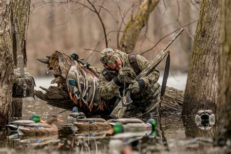 Duck Hunting Waders: 10 Options to Keep Your Dry and Comfortable This Season - Wide Open Spaces