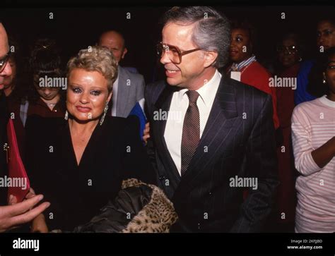 Tammy Faye Bakker and Jim Bakker in 1987 Credit: Ralph Dominguez/MediaPunch Stock Photo - Alamy