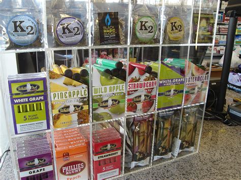 Cigar, Blunt Wraps or Candy Display Case Point of Sale Counter Rack ...